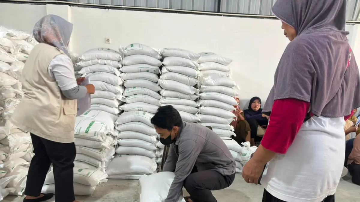 Bantuan Pangan Kota Blitar: 19.602 Warga Terima Beras Dalam Skema Baru