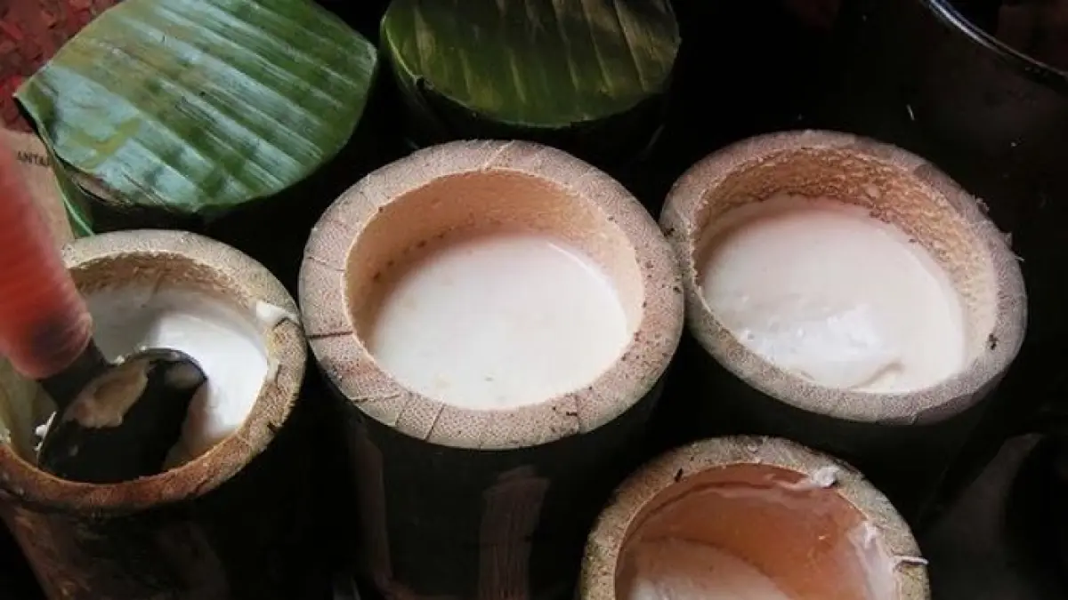 Dadiah: Kuliner Tradisional Minangkabau yang Menggugah Selera dan Semakin Langka