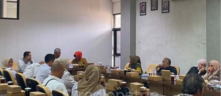 Dewan Perwakilan Rakyat Daerah Kabupaten Blitar Menggelar Hearing untuk Pendirian SMA di Kanigoro
