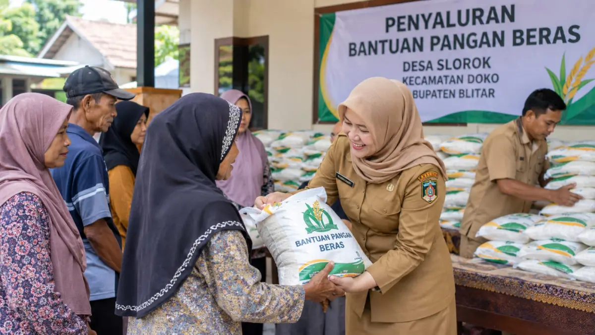 Distribusi Bantuan Pangan Beras di Desa Slorok Capai 23,8 Ton, Sisa 4,5 Ton Kembali Disalurkan untuk Warga Kurang Mampu