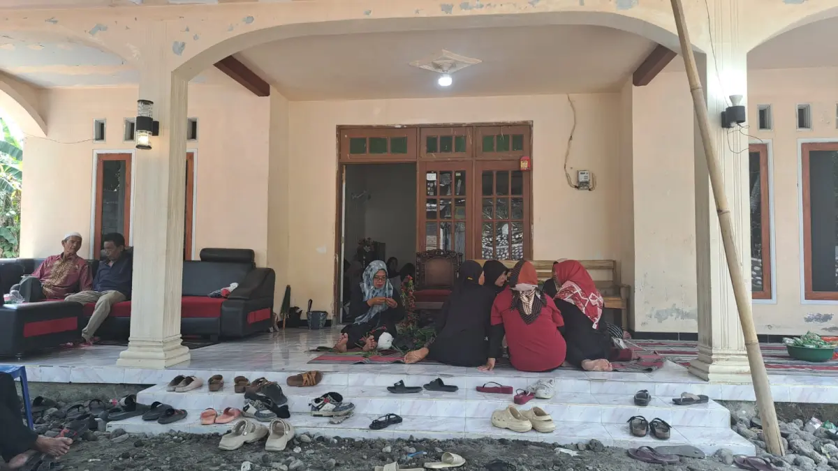 Duka Mendalam: Korban KM Virgo Transport 8 Dari Blitar Bertambah, Lima Warga Dinyatakan Hilang