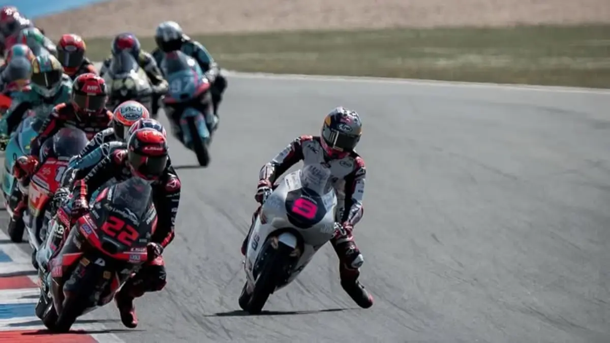 Feda Ega Pratama Melaju ke Q2 Moto3 Silverstone: Harapan Baru untuk MotoGP Indonesia