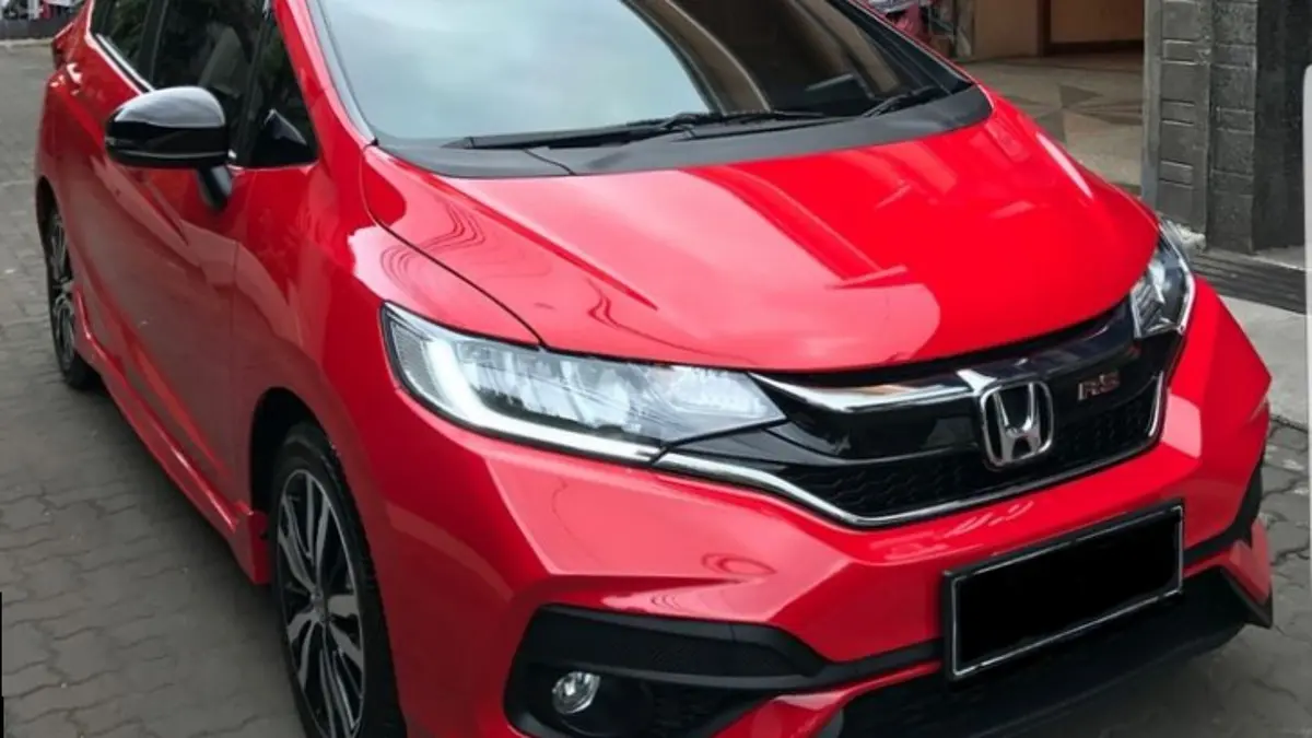 Honda Jazz RS: Mobil Simbol Nostalgia dan Gaya Hidup Anak Muda di Blitar