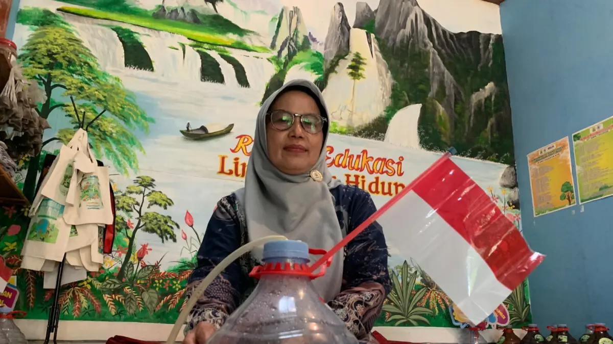Inovasi Eco Enzyme SMPN 1 Nglegok: Olahan Sampah Organik Menuju Forum Internasional