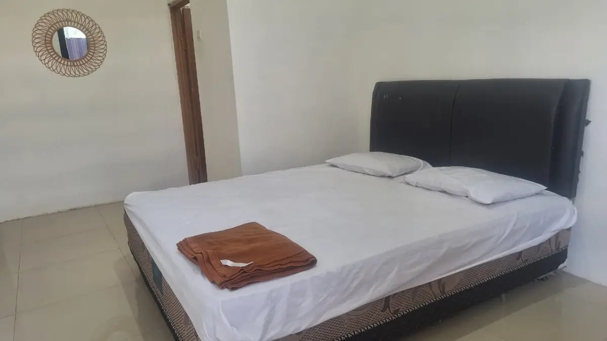 Kos Putih Syariah: Pilihan Hunian Nyaman dan Terjangkau di Kota Blitar