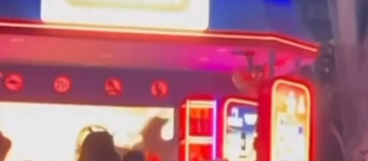 Masyarakat Dikejutkan oleh Promosi Miras dengan Gimik Hafalan Al-Qur'an di Konser The Sounds Project