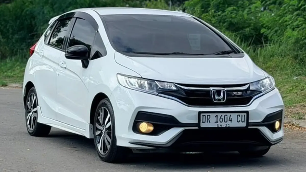 Mengapa Harga Honda Jazz RS 2016 Masih Tinggi di Pasar Mobil Bekas Blitar