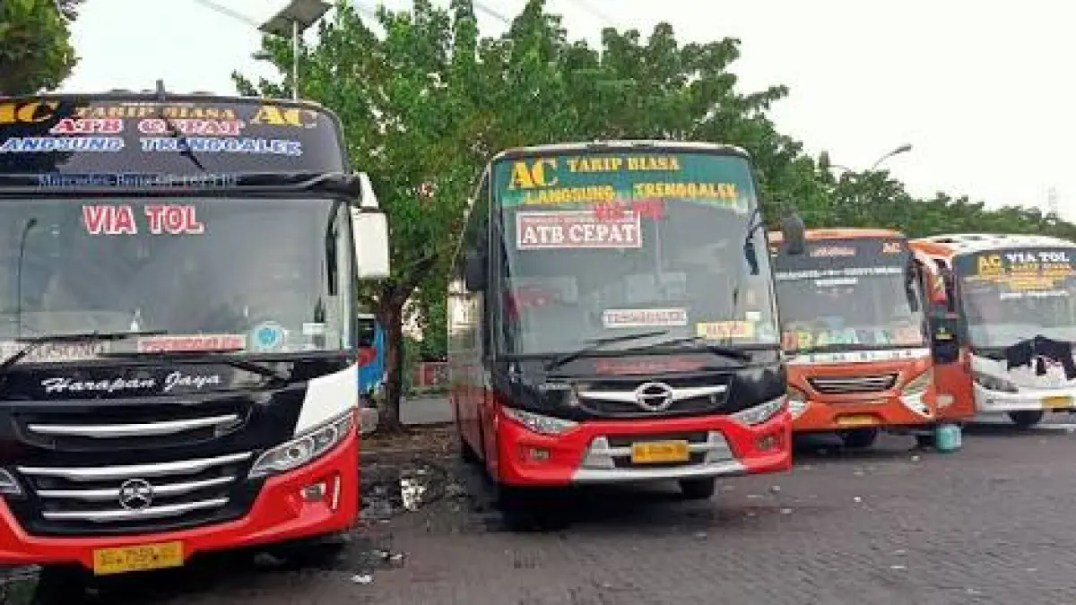 Mengenang Kejayaan 44 Perusahaan Otobus Jalur Surabaya-Trenggalek: Dari Harapan Jaya Hingga Hasti