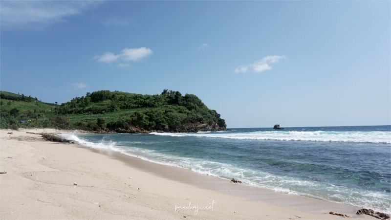 Menyelami Keindahan Eksotis Pantai Pasetran Gondomayit Blitar: Mitos dan Realita