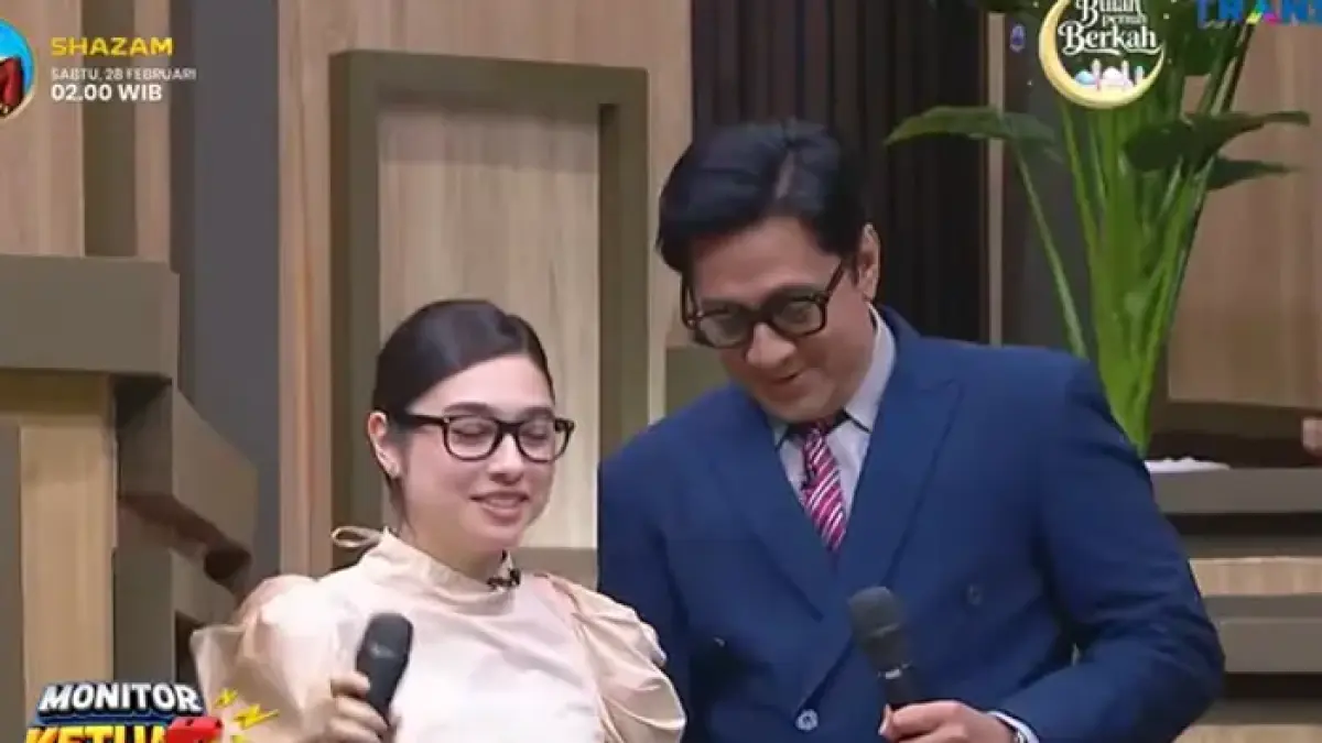 Momen Bahagia: Andre Taulani dan Amanda Rigby Resmi Menikah dengan Nuansa Lokal