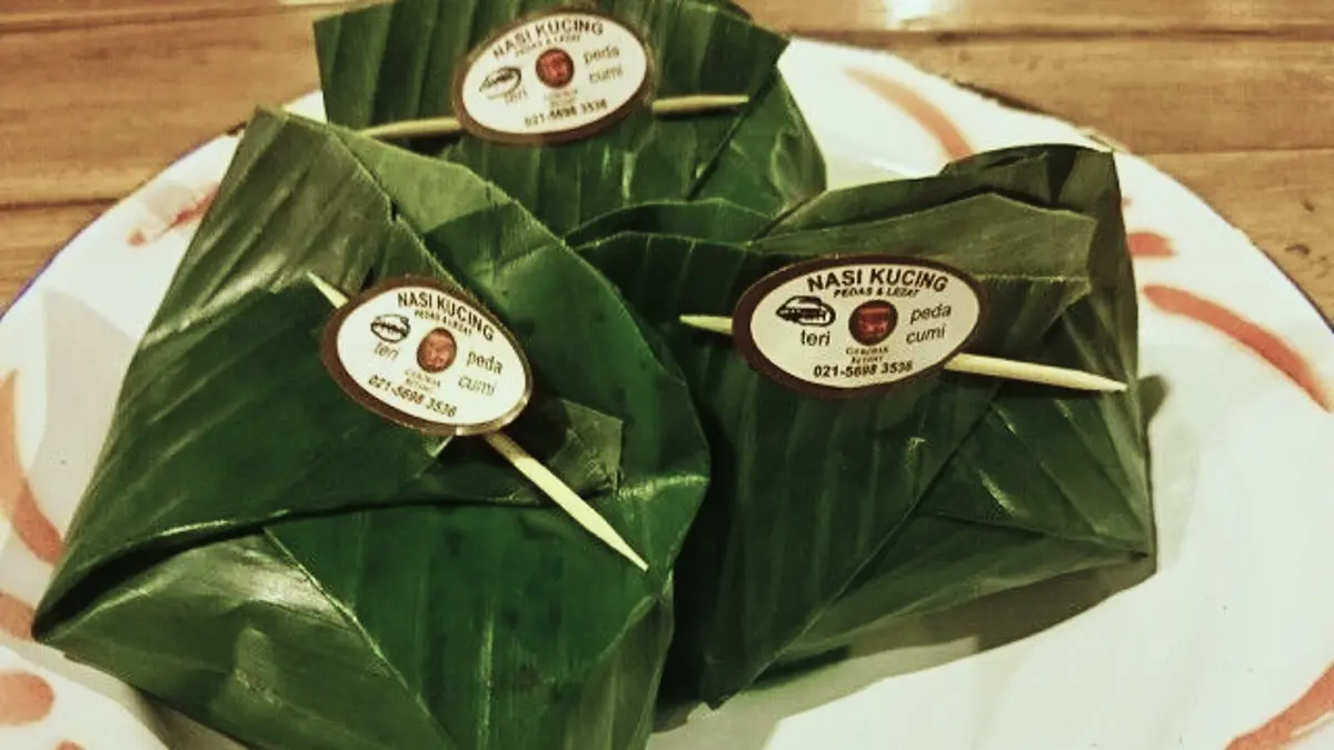 Nasi Kucing Teri Lombok Ijo: Hidangan Murah yang Selalu Membuat Kangen di Blitar