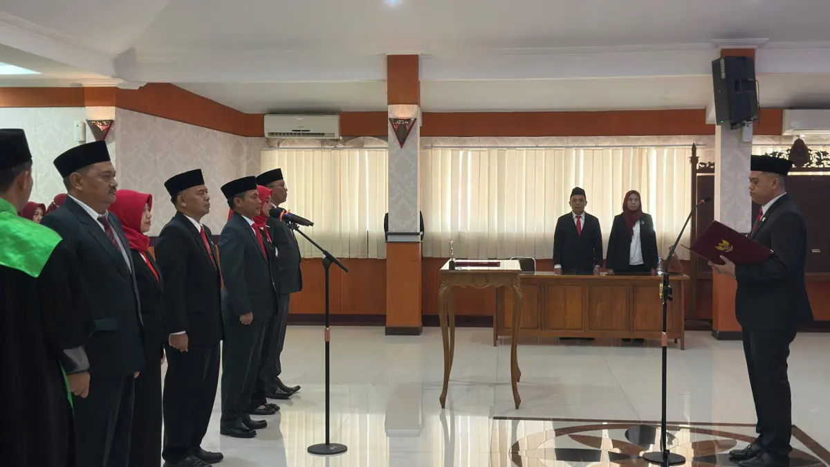 Pelantikan Enam Kepala OPD Baru di Pemkot Blitar, Harapan untuk Kinerja Optimal