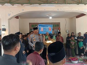 Pemakaman Reyner, Korban KM Virgo Transport, Menjadi Momen Haru bagi Keluarga dan Komunitas Blitar