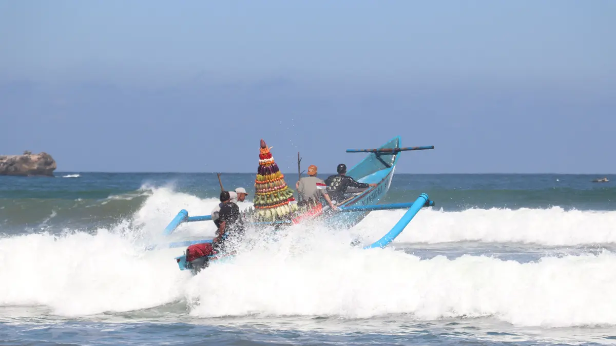 Pemkab Blitar Targetkan Izin Pengelolaan 600 Hektare Pesisir Selatan untuk Revitalisasi Pariwisata