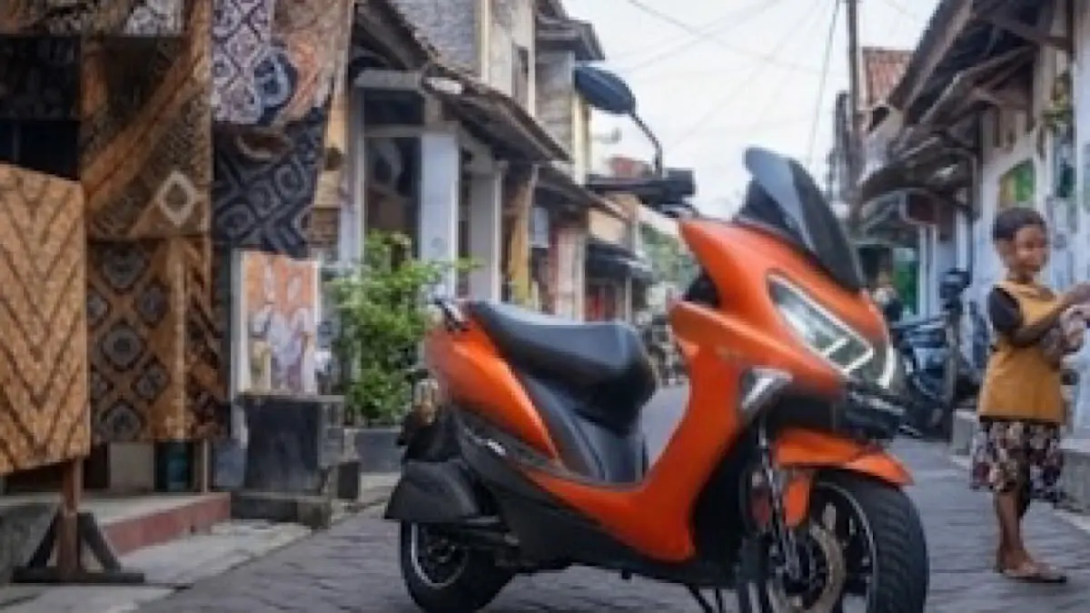 Pengalaman Pengguna Polytron Fox R: Menyusuri 10.500 Km dengan Motor Listrik di Blitar