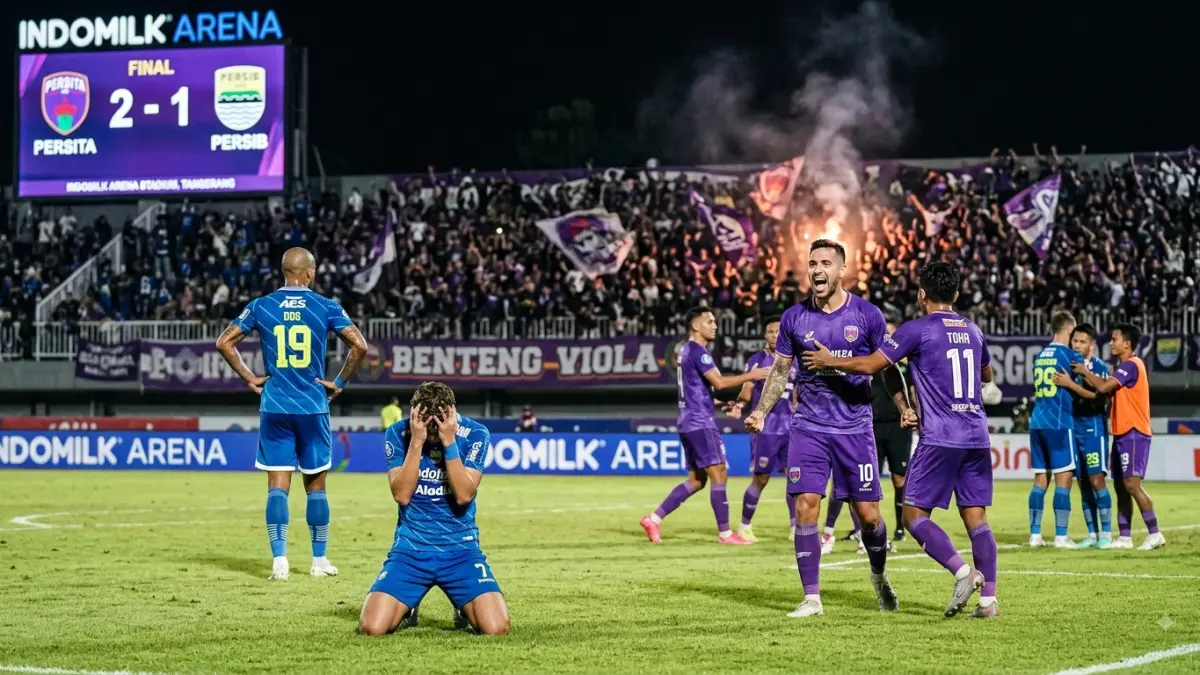 Pertandingan Dramatis: Persib Bandung Hasil Imbang Melawan Persita Tangerang Berkat Gol Sergio van Dijk