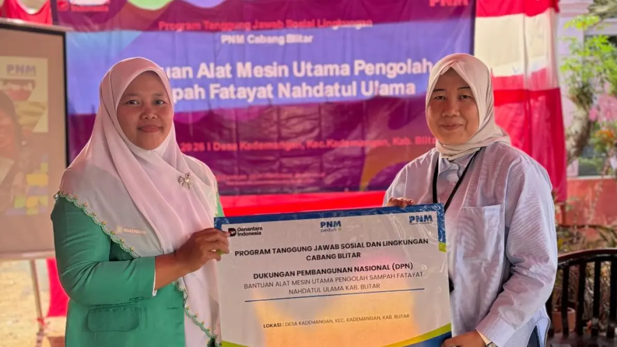 PNM Cabang Blitar Perkuat Komitmen Lingkungan Melalui Dukungan untuk Bank Sampah Fatayat NU