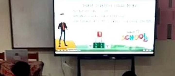 Sekolah-sekolah di Blitar Terima Bantuan Tambahan Smart TV dari Pemerintah Pusat