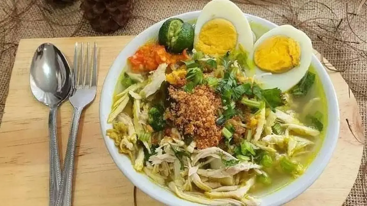 Soto Lamongan Cak To: Kuliner Legendaris yang Terus Memikat Hati Warga Blitar