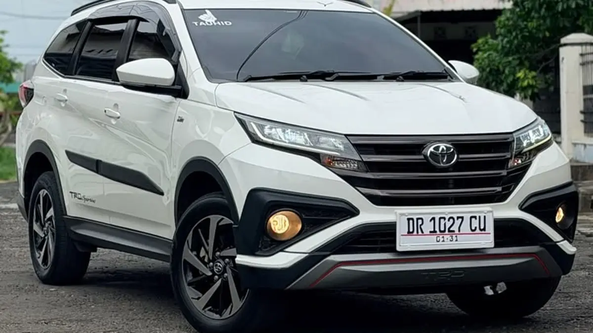 Toyota Rush 2026: SUV Keluarga Modern dengan 7 Kursi dan Penggerak Roda Belakang