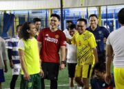 Gerindra dan Golkar Gelar Pertandingan Persahabatan di Surabaya