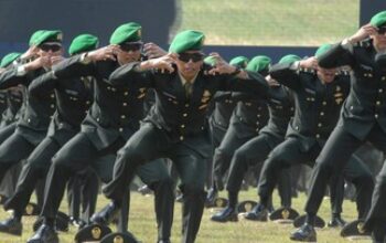 Prabowo Lantik 2000 Perwira TNI-Polri Dalam Upacara Praspa di Istana