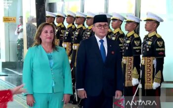 Presiden Peru Dina Boluarte Tiba di Indonesia untuk Pertemuan dengan Prabowo Subianto