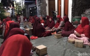 Tradisi Unik Menyambut HUT Kemerdekaan RI di Jawa Timur
