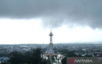 BMKG Perkirakan Hujan Merata di Indonesia Hari Ini, Waspada Petir di Beberapa Wilayah