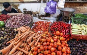 Harga Sembako Naik-Turun Jelang Lebaran di Jawa Timur