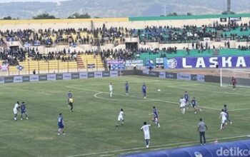 PSIM dan Arema FC Selesaikan Laga Imbang 1-1 di Super League