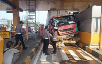 Kecelakaan Truk di Gerbang Tol Ciawi 2 Arah Jakarta, Pengguna Diminta Cari Jalur Alternatif