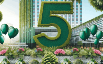 HUT KE-5 RSUD Srengat Ganti Karangan Bunga dengan Tabulampot untuk Dukung Eco Green Office