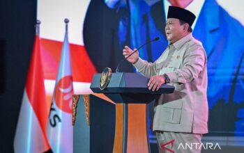 Presiden Prabowo Targetkan 2.000 Desa Nelayan dan 480 Ribu Hektare Sawah Baru untuk Tingkatkan Ekonomi Rakyat