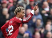 Liverpool Kalahkan Everton 2-1 di Derby Merseyside, Tetap Puncaki Klasemen Liga Inggris