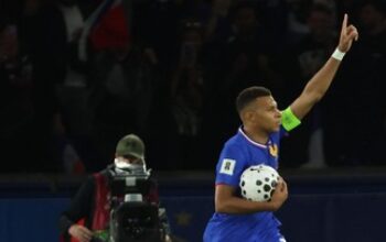 Mbappe Cetak Gol, Prancis Kalahkan Islandia dan Pecahkan Rekor Thierry Henry