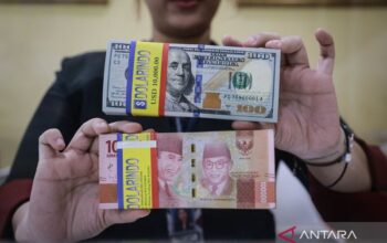 Rupiah Melemah Imbas Geopolitik dan Ekspektasi Penurunan Suku Bunga The Fed