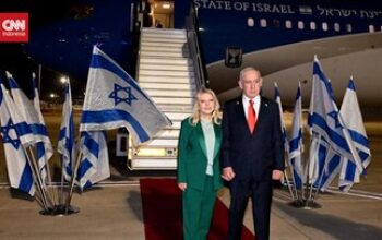 Netanyahu dan Istri Dijadikan Sasaran Cemoohan karena Pakaian Mirip Bendera Palestina