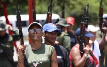 Venezuela Gelar Pelatihan Militer Civitas Tanggapi Ancaman AS di Karibia