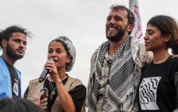 Israel Bajak Armada Bantuan Kemanusiaan, 400 Relawan Diculik